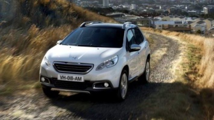 Peugeot 2008 a apărut şi pe piaţa românească. Vezi cât costă o maşină